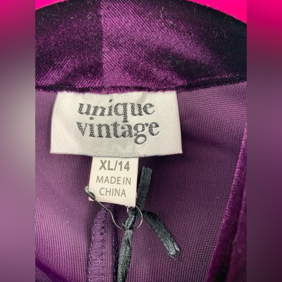 Unique Vintage Gwen Blouse Dark Purple Velvet Size XL NWT - Picture 9 of 13